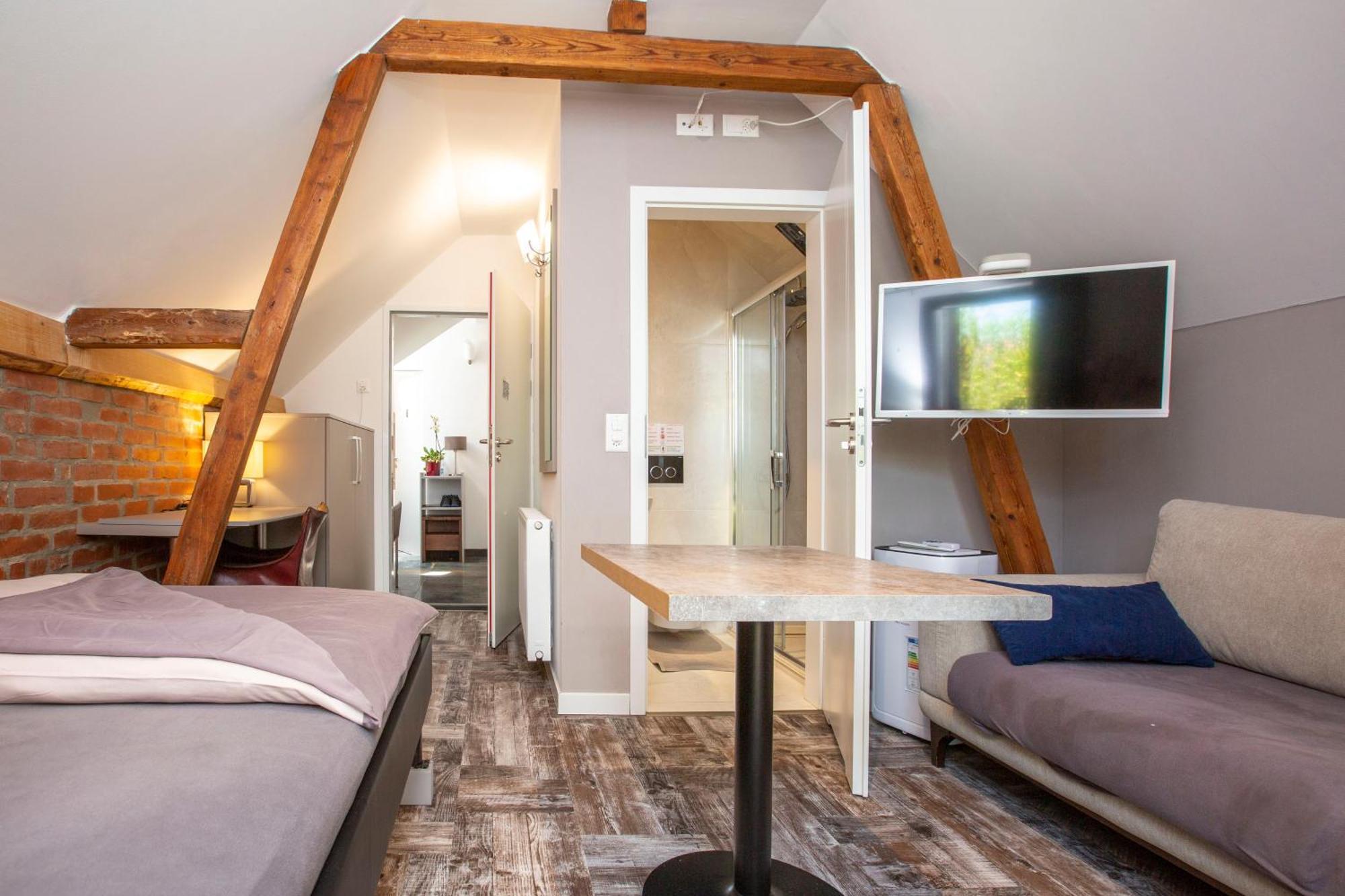 BNB COMFORT HOUSE LOSTORF - OLTEN LOSTORF